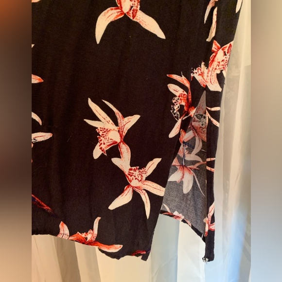 Floral midi dress , Knotted Sisters , size M - Picture 4 of 7